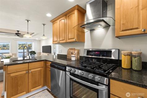 3130 Steamboat Island Road NW Olympia WA 98502