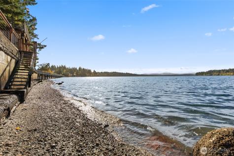 3130 Steamboat Island Road NW Olympia WA 98502