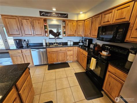 711 Havillah Road Tonasket WA 98855