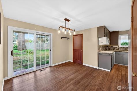 12707 78th Avenue E Puyallup WA 98373