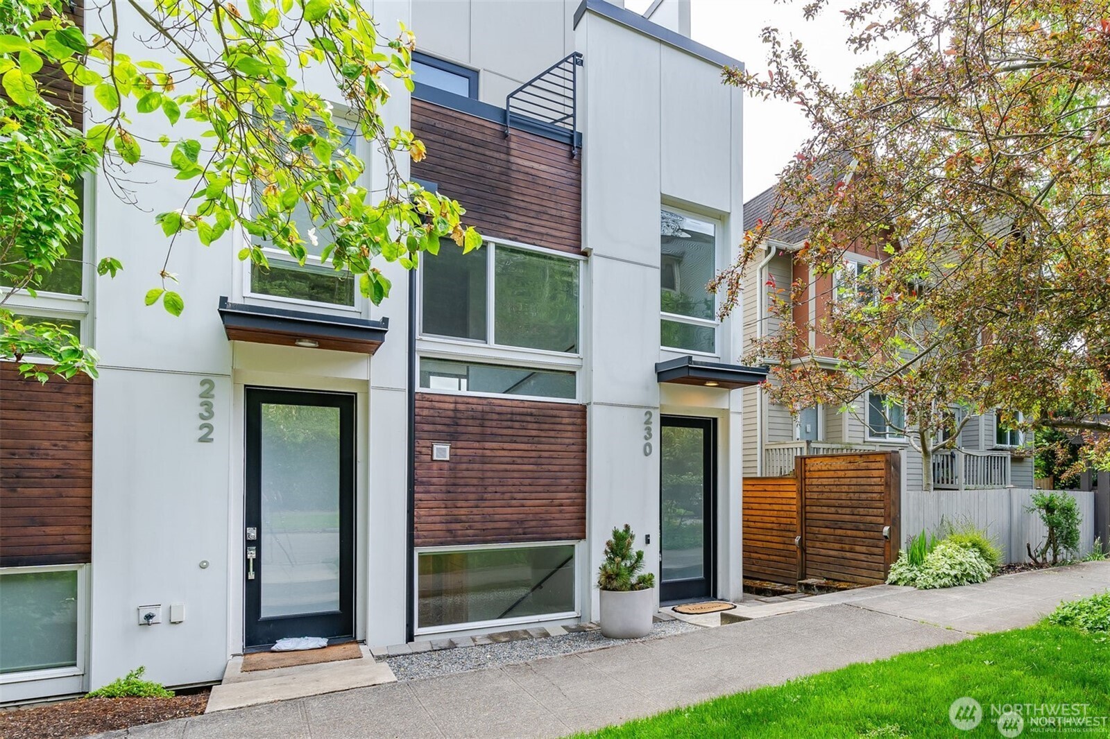 230 26th Avenue E Seattle WA 98112