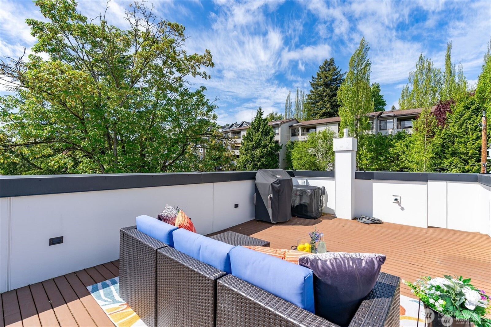 230 26th Avenue E Seattle WA 98112