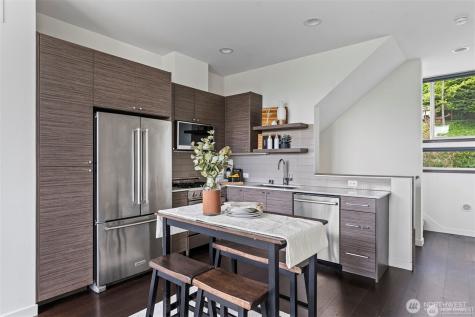 230 26th Avenue E Seattle WA 98112