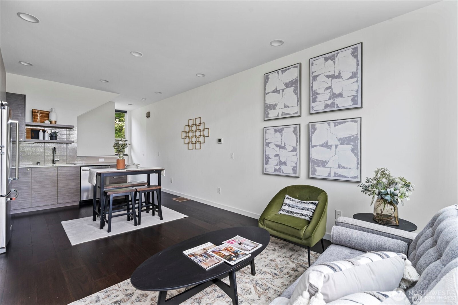 230 26th Avenue E Seattle WA 98112