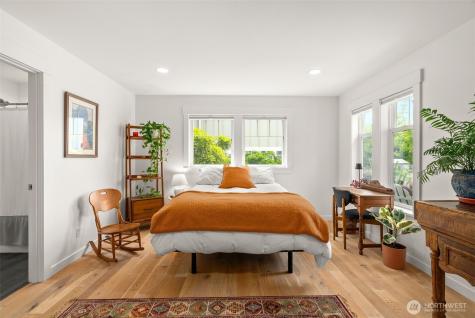 518 Antonson Lane NE Poulsbo WA 98370