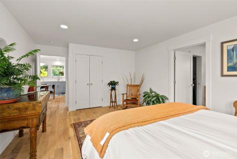 518 Antonson Lane NE Poulsbo WA 98370