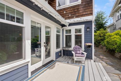 518 Antonson Lane NE Poulsbo WA 98370