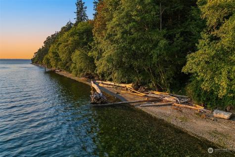 21223 Marine View Drive SW Normandy Park WA 98166