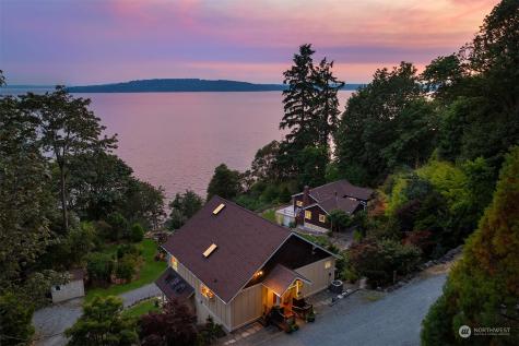 21223 Marine View Drive SW Normandy Park WA 98166