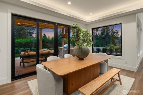 822 91st Avenue NE Bellevue WA 98004