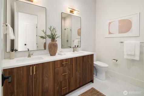 822 91st Avenue NE Bellevue WA 98004