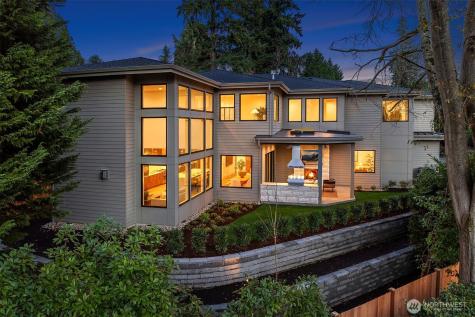 822 91st Avenue NE Bellevue WA 98004