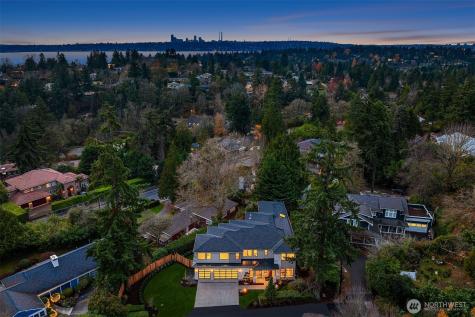 822 91st Avenue NE Bellevue WA 98004