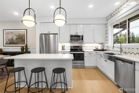 1294 Waterfall Way SE North Bend WA 98045