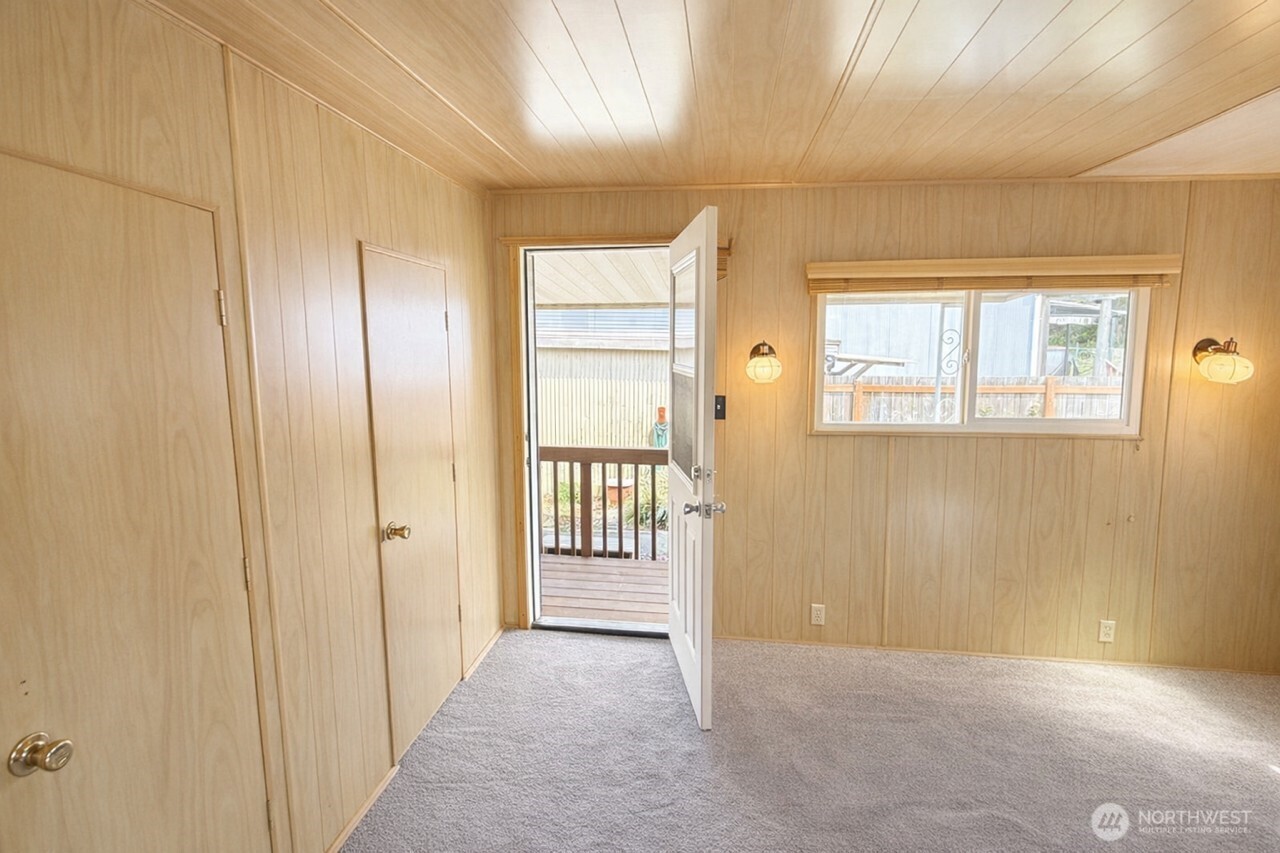 8314 38th Street E Edgewood WA 98371