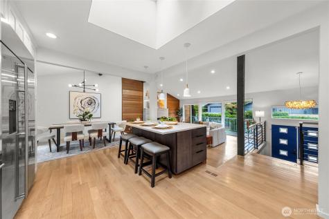 17429 NE 10th Street Bellevue WA 98008