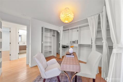 17429 NE 10th Street Bellevue WA 98008