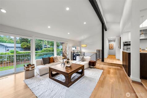 17429 NE 10th Street Bellevue WA 98008