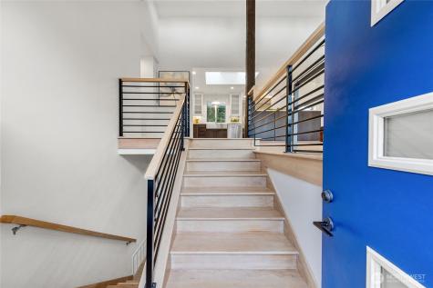 17429 NE 10th Street Bellevue WA 98008