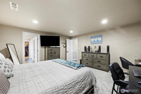 4019 Queen Street West Richland WA 99353
