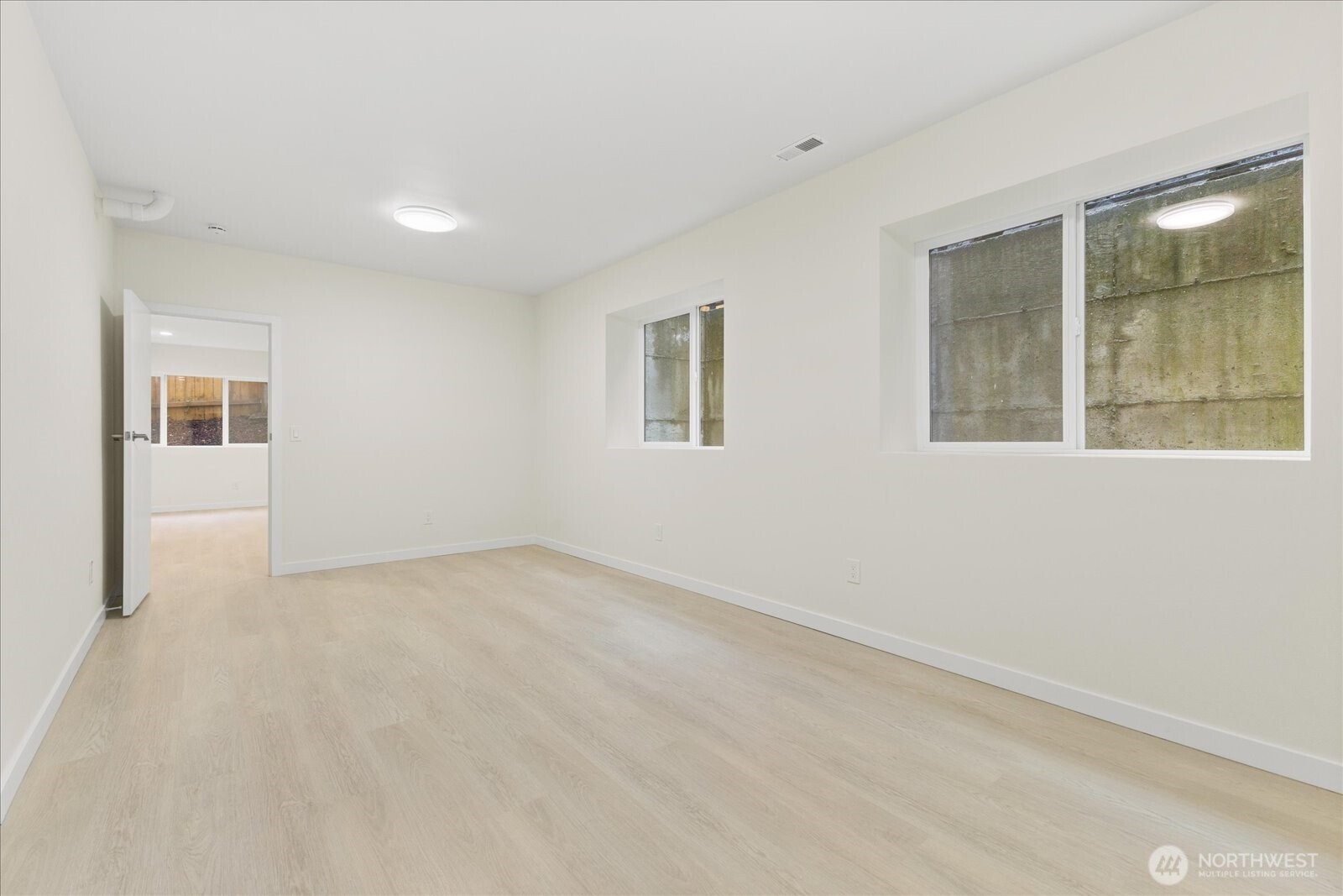 422 E Titus Kent WA 98030