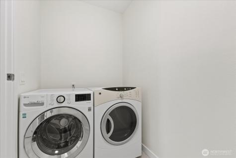 422 E Titus Kent WA 98030