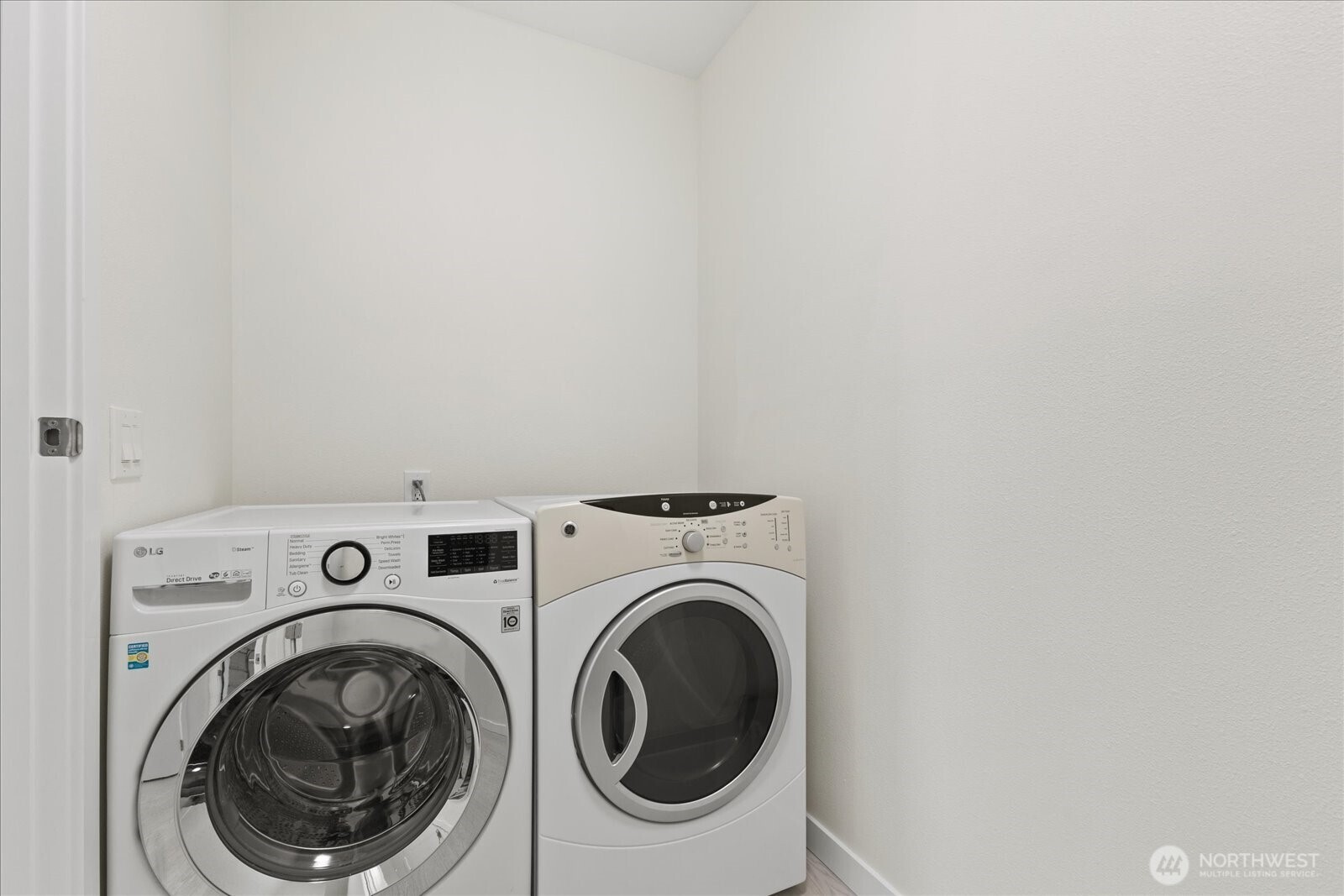 422 E Titus Kent WA 98030