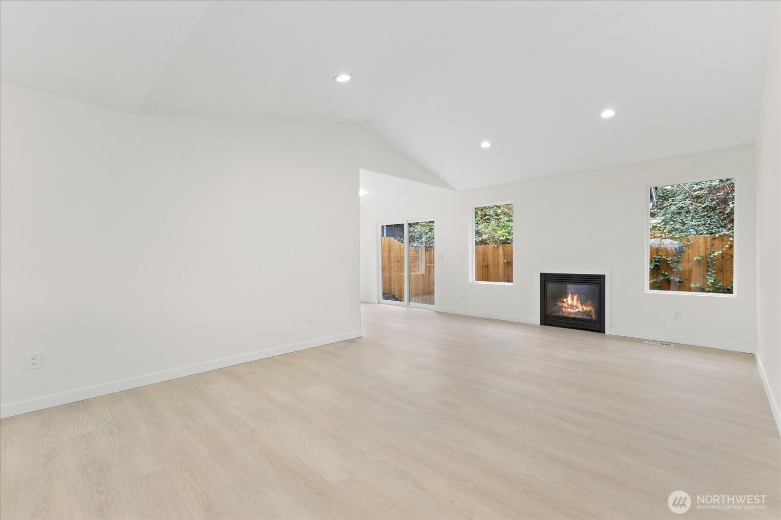 422 E Titus Kent WA 98030