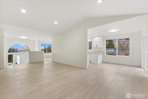 422 E Titus Kent WA 98030