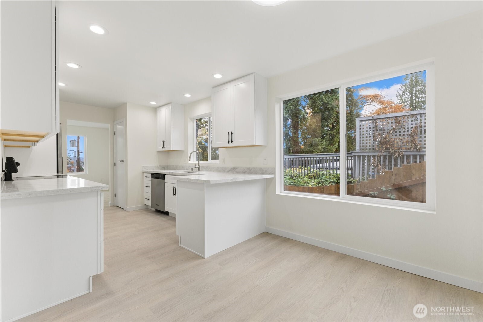 422 E Titus Kent WA 98030
