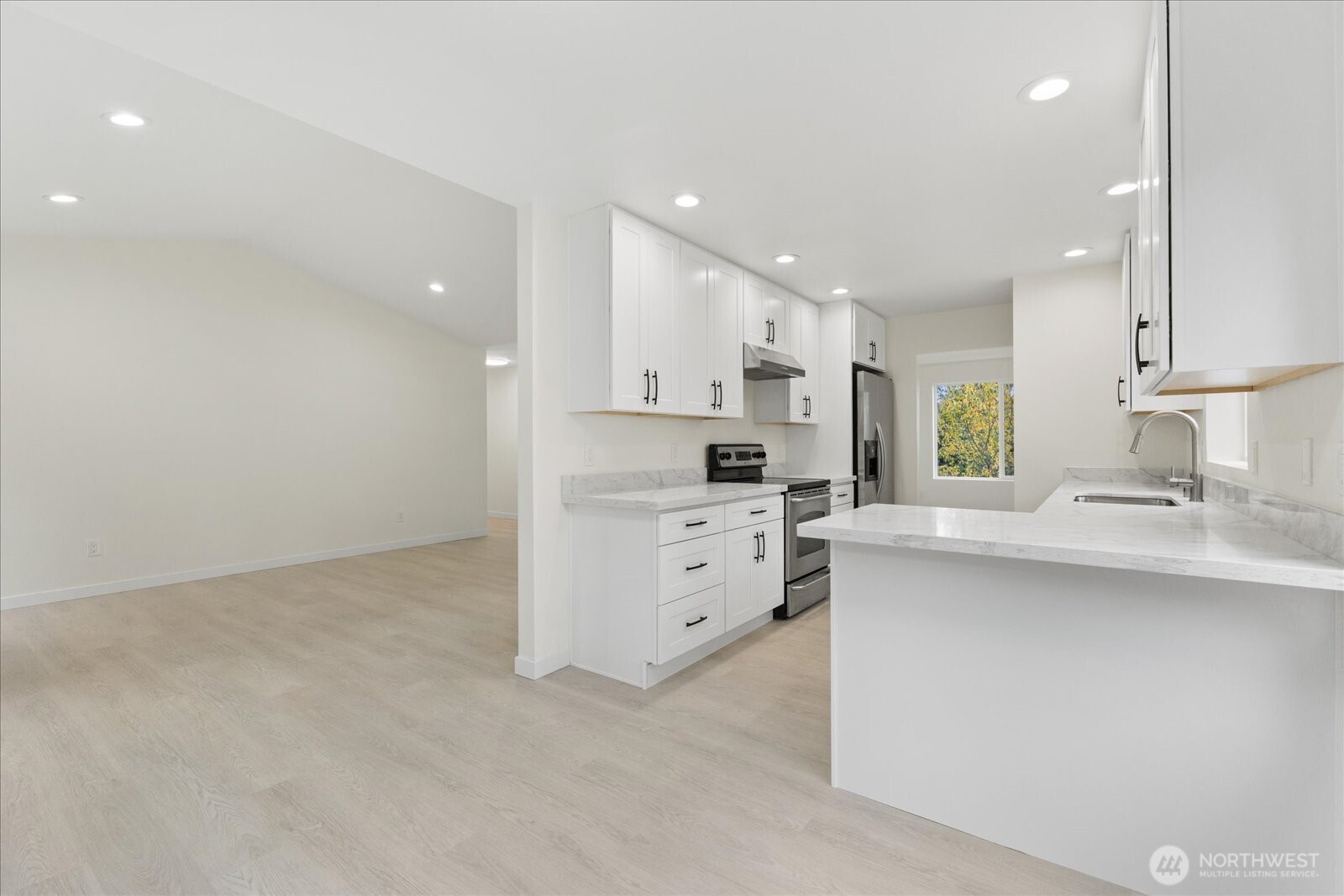 422 E Titus Kent WA 98030
