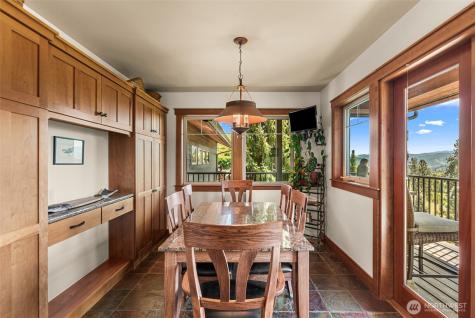 10665 North Road Leavenworth WA 98826