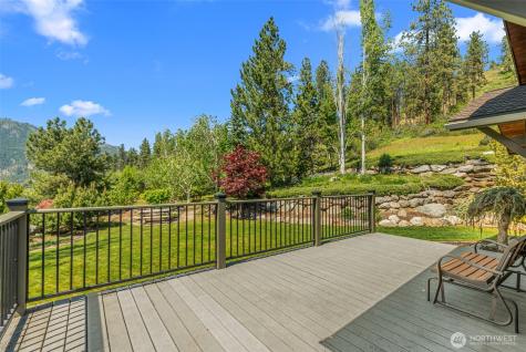 10665 North Road Leavenworth WA 98826