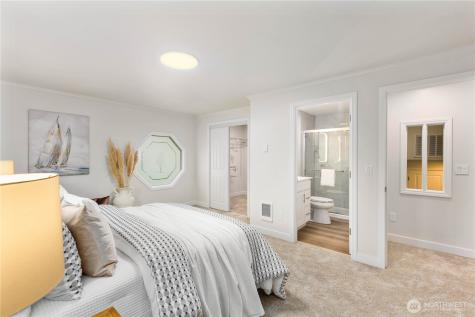 15212 Cascadian Way Lynnwood WA 98087
