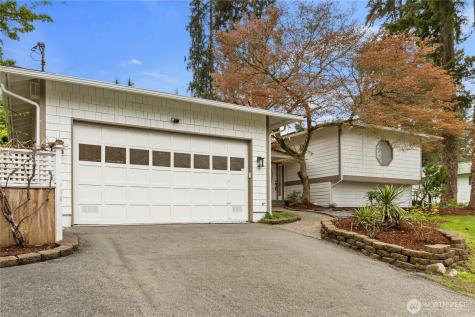 15212 Cascadian Way Lynnwood WA 98087
