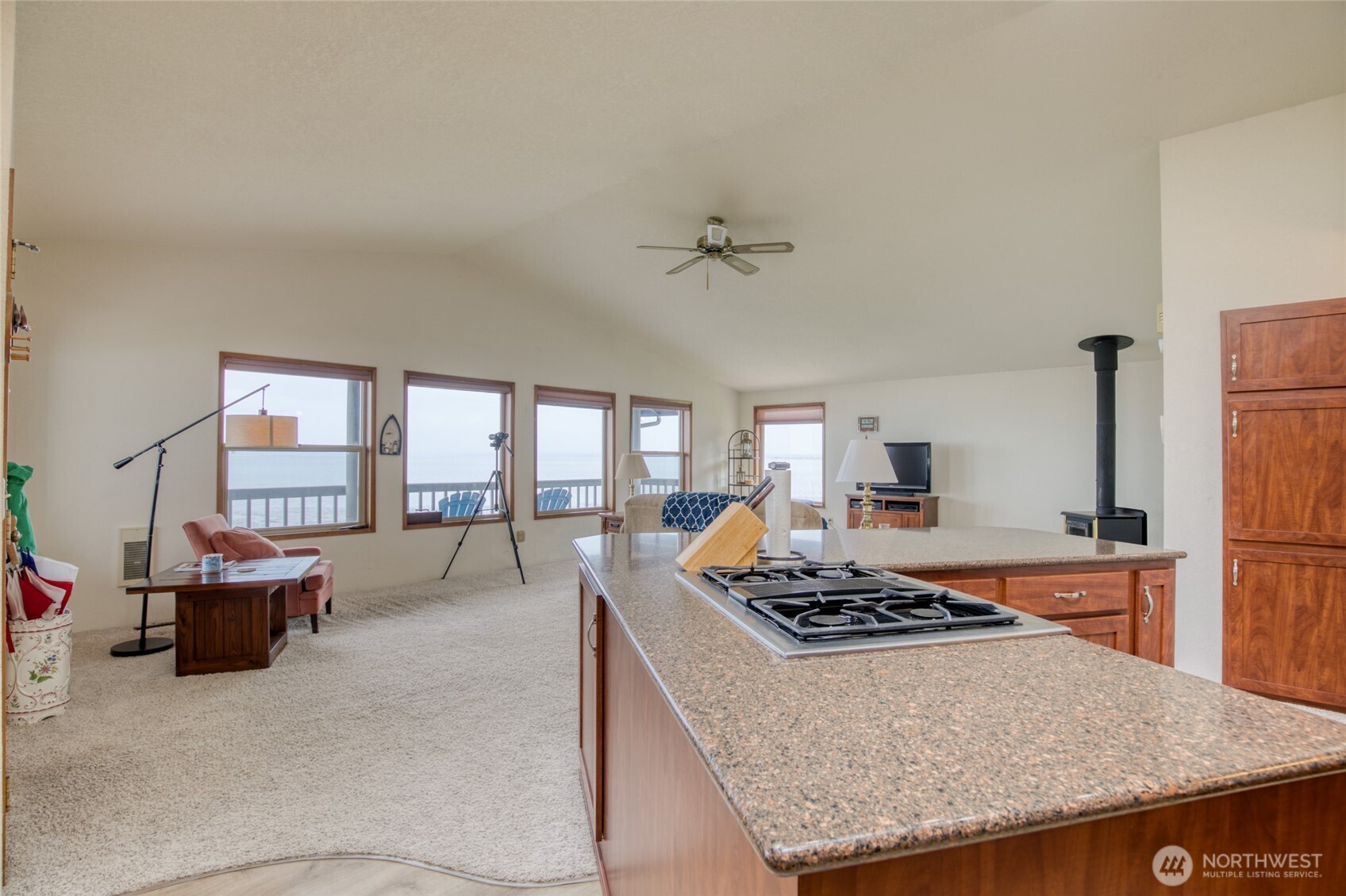 841 Bay View Court SE Ocean Shores WA 98569