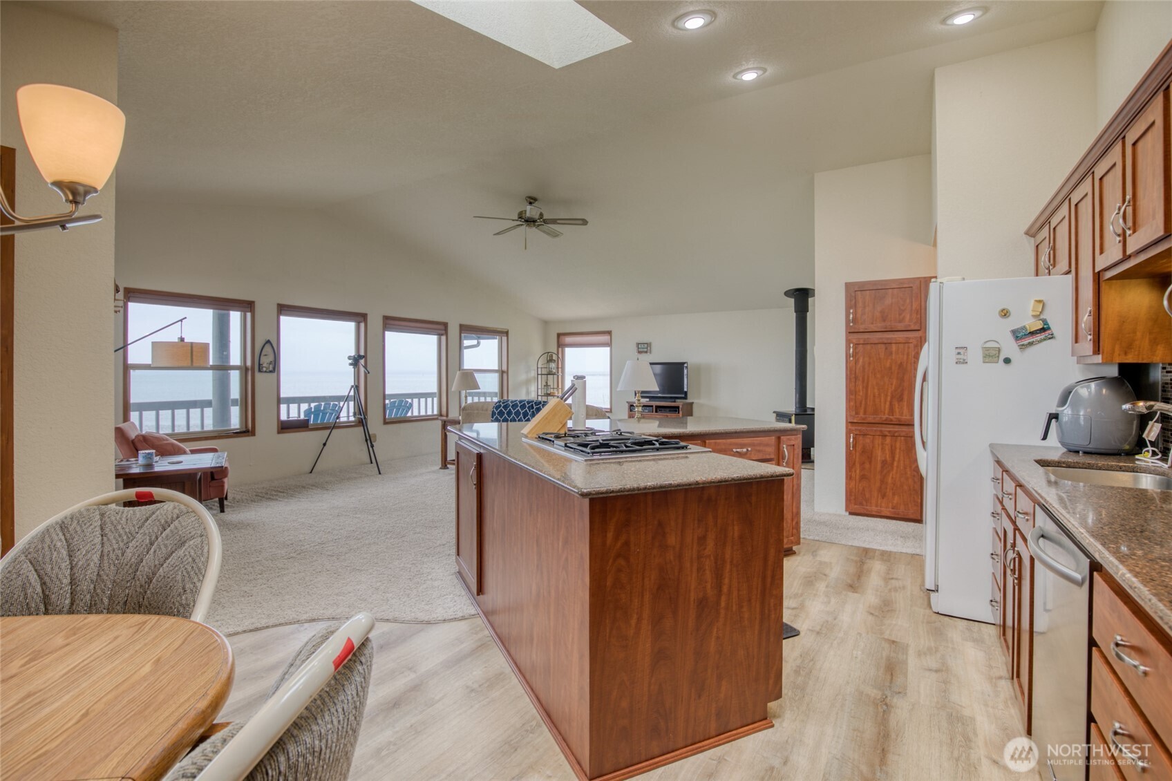 841 Bay View Court SE Ocean Shores WA 98569