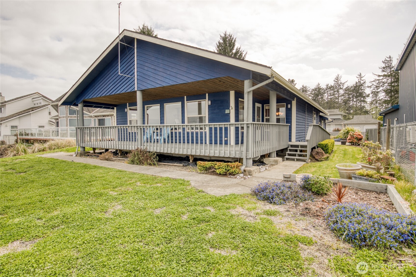 841 Bay View Court SE Ocean Shores WA 98569
