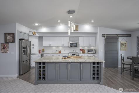 216 E Tanglewood Drive Moses Lake WA 98837