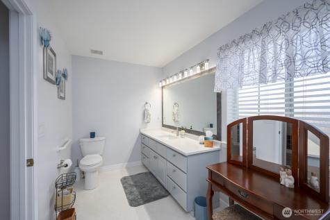 216 E Tanglewood Drive Moses Lake WA 98837