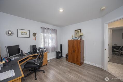 216 E Tanglewood Drive Moses Lake WA 98837