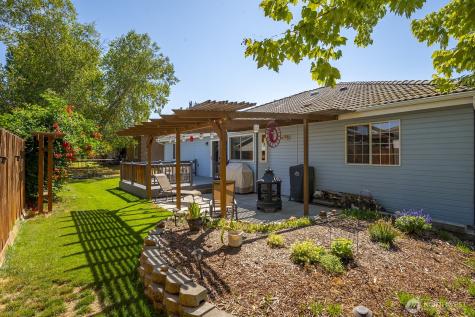 216 E Tanglewood Drive Moses Lake WA 98837