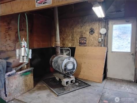 20 Round Up Road Oroville WA 98844