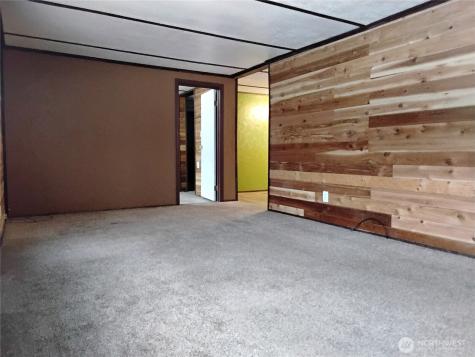 20 Round Up Road Oroville WA 98844