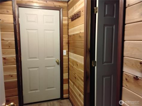 20 Round Up Road Oroville WA 98844