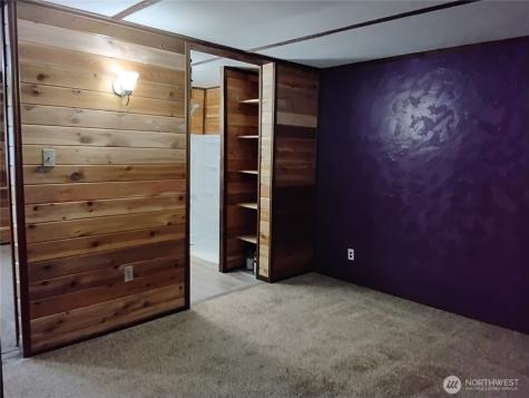 20 Round Up Road Oroville WA 98844