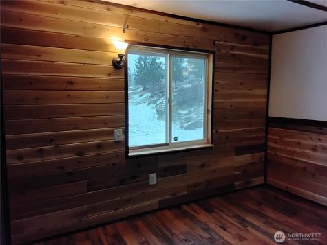 20 Round Up Road Oroville WA 98844