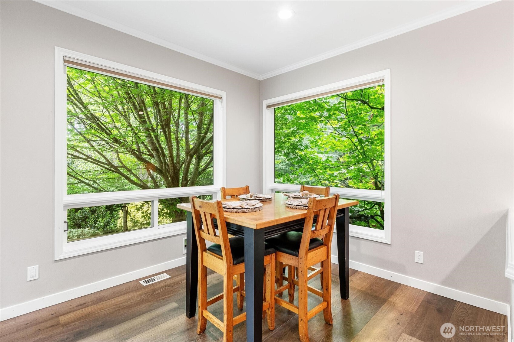 13427 64th Avenue W Edmonds WA 98026