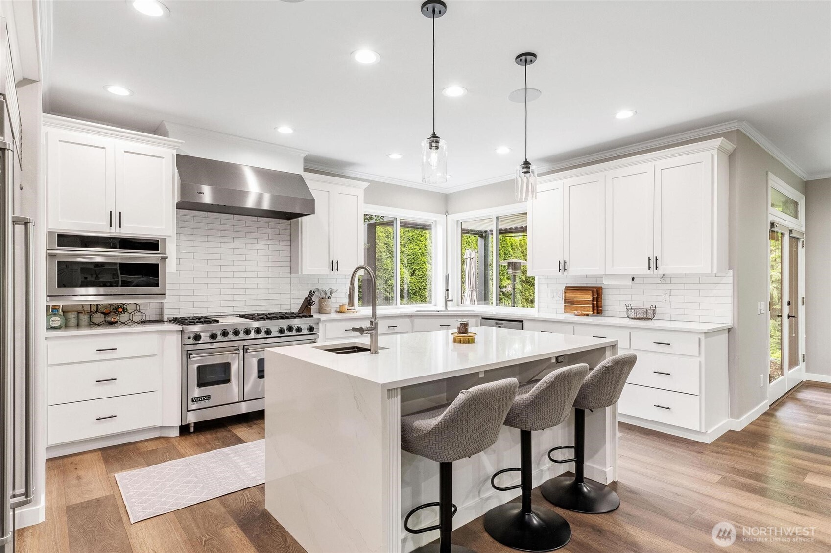 13427 64th Avenue W Edmonds WA 98026