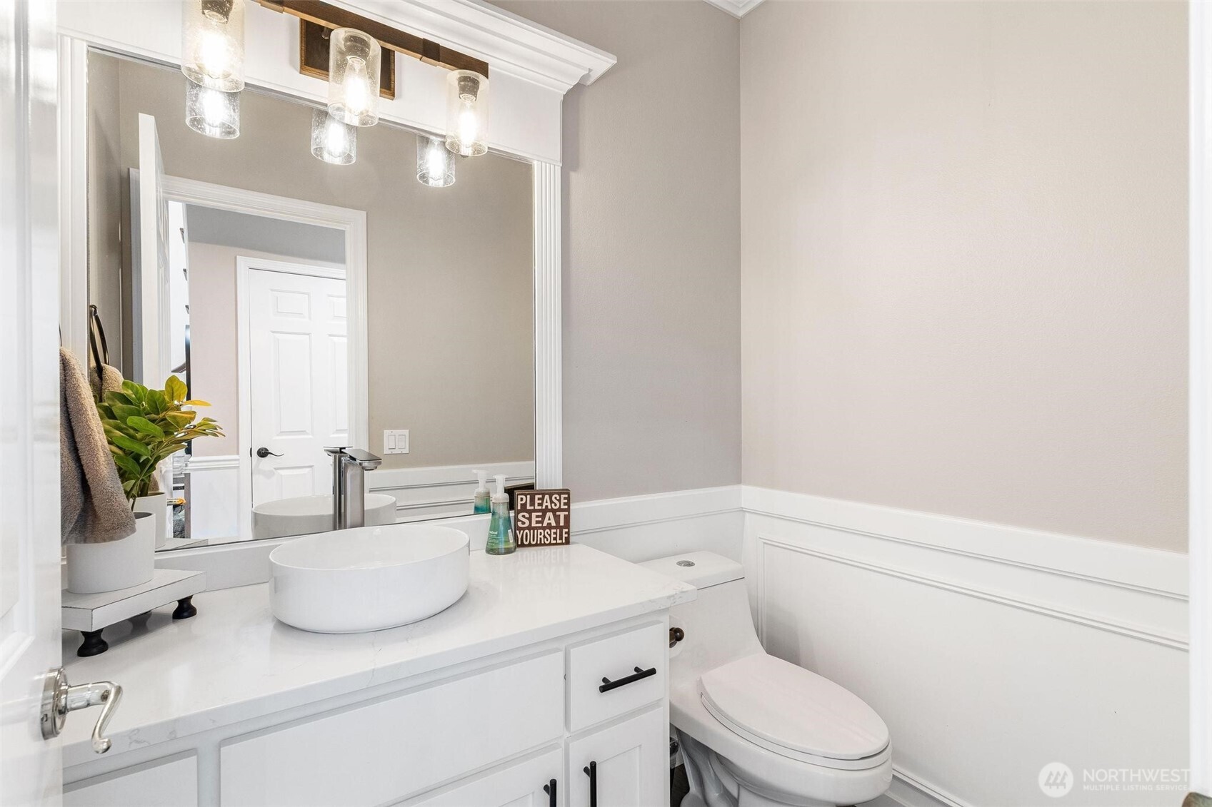 13427 64th Avenue W Edmonds WA 98026